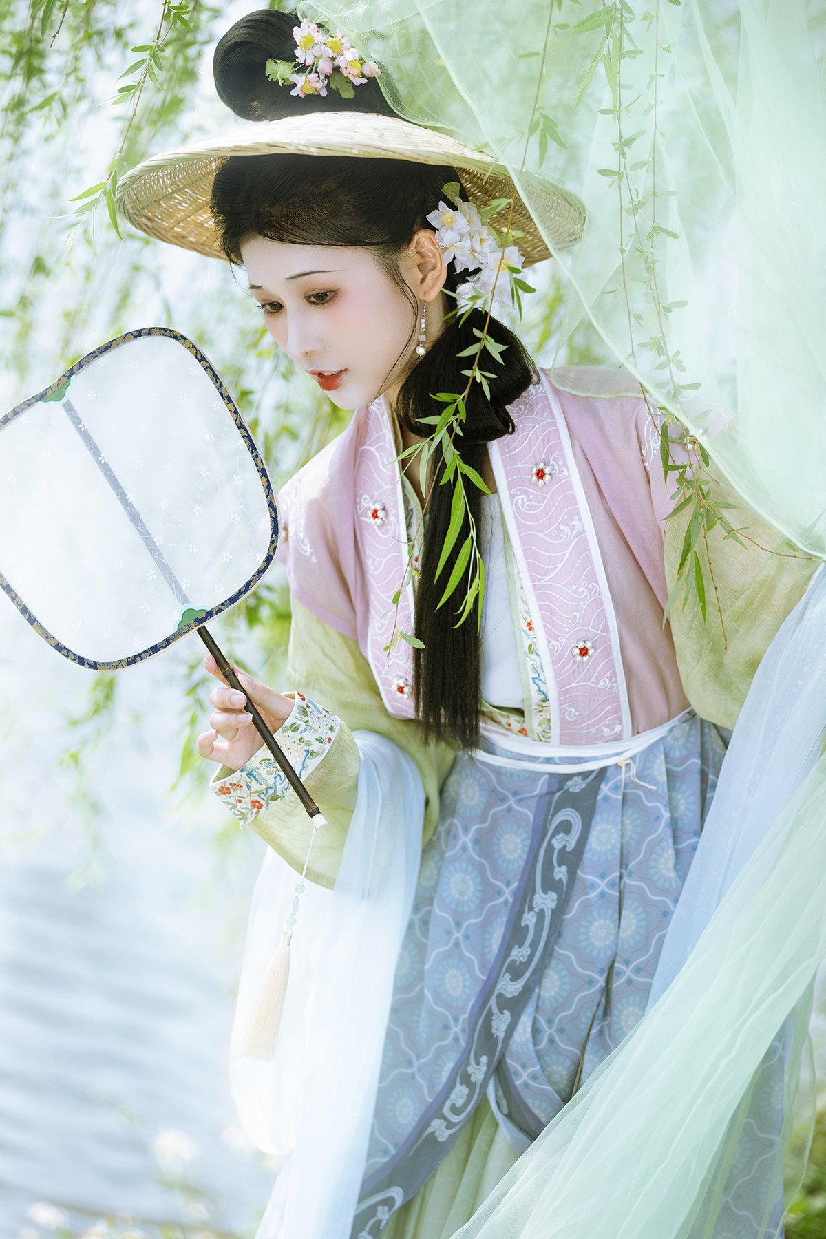 YiTuYu艺图语 Vol.10290 Xiao Y Jin Tian Ye Hen Kai Xin