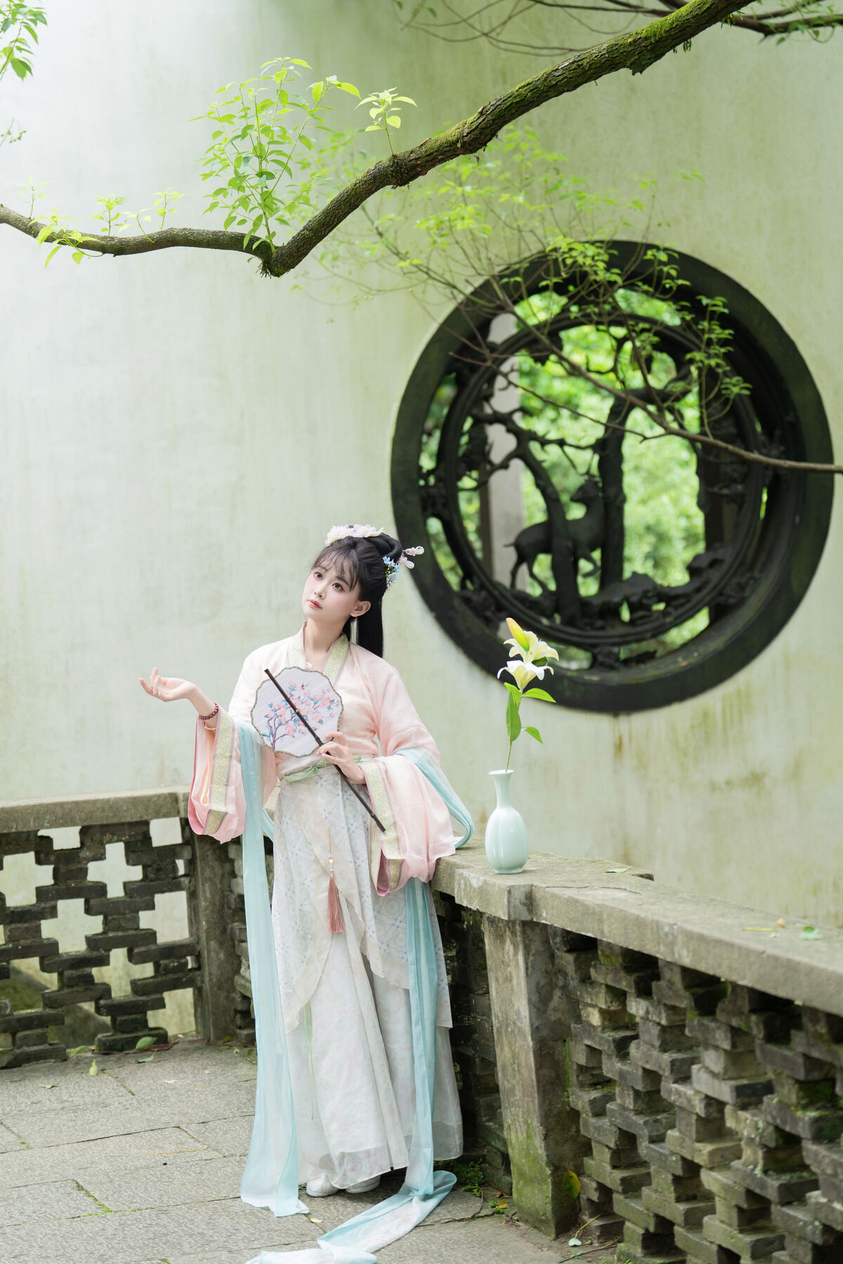 YiTuYu艺图语 Vol.10585 Jiao Yi Zhi Sui Sui 47 YiTuYu艺图语 Vol.10585 Jiao Yi Zhi Sui Sui