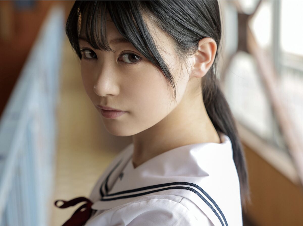 Aizuki Himari 逢月ひまり - Classmate 同級生 Part01