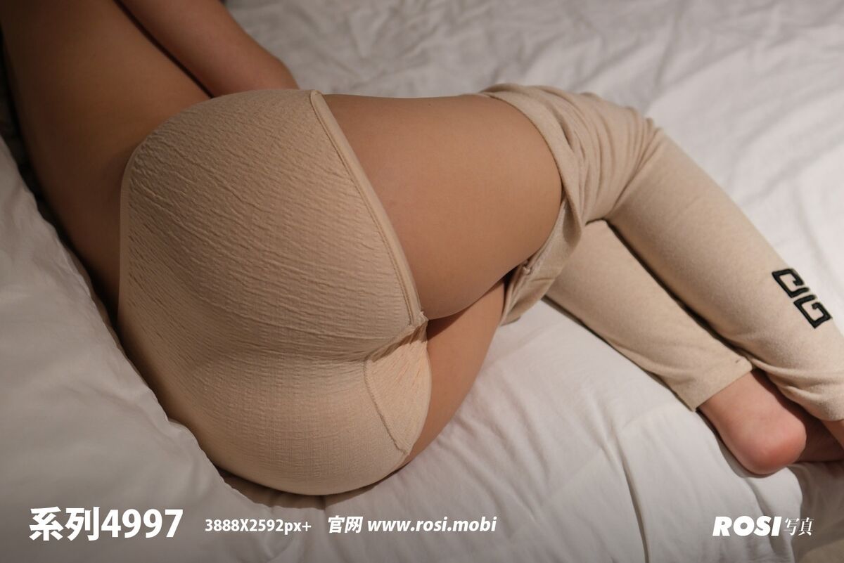 ROSI写真 2025.08.10 No.4997