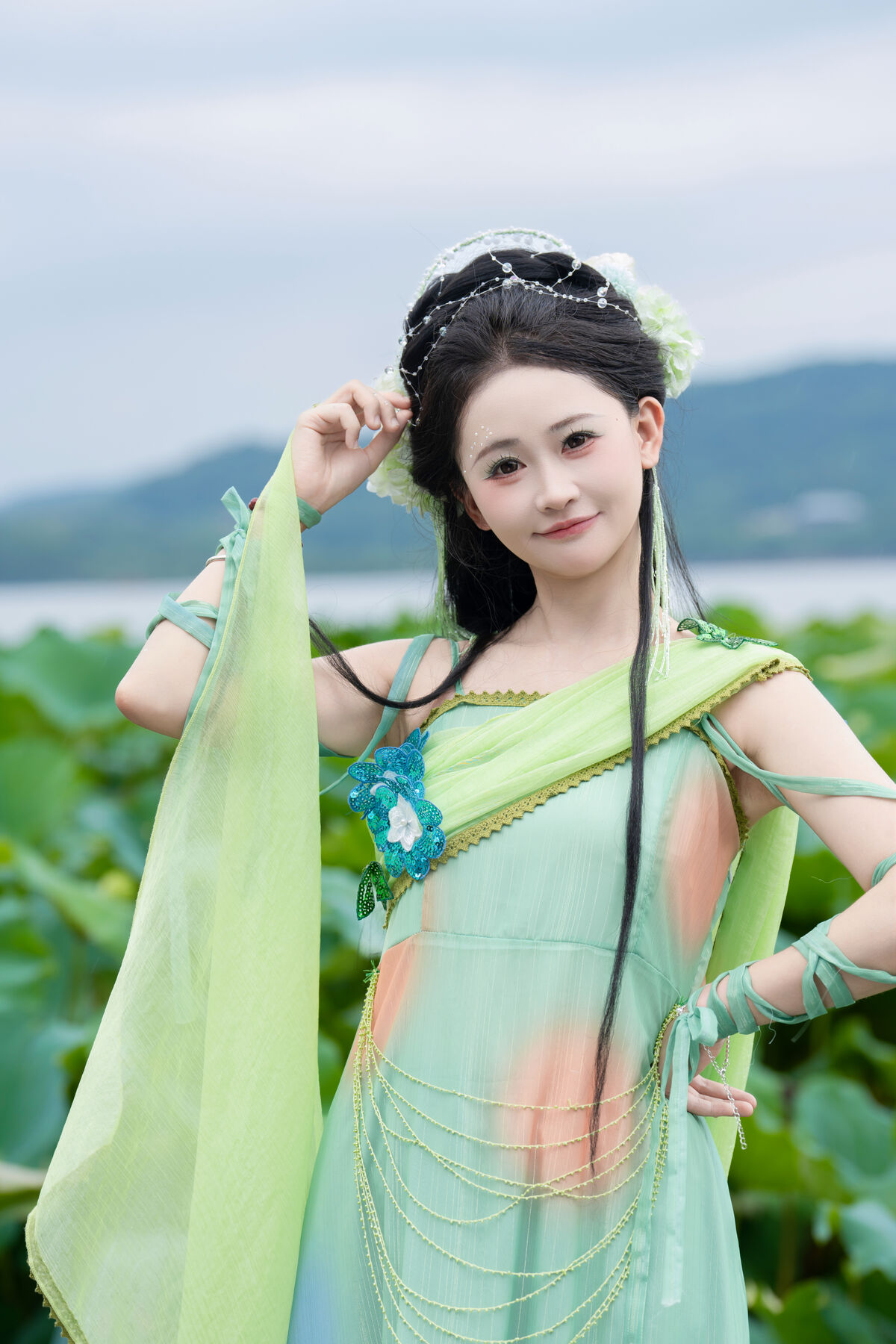 YiTuYu艺图语 Vol.10362 Jiao Yi Zhi Sui Sui