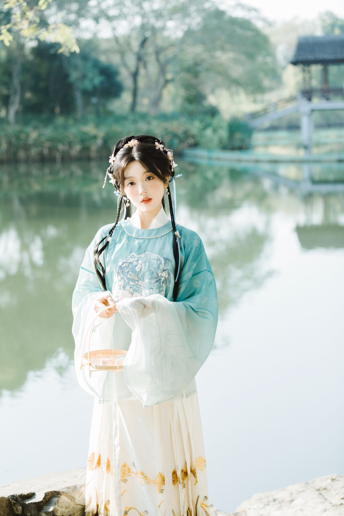 YiTuYu艺图语 Vol.10429 Ao Te You Dian Man
