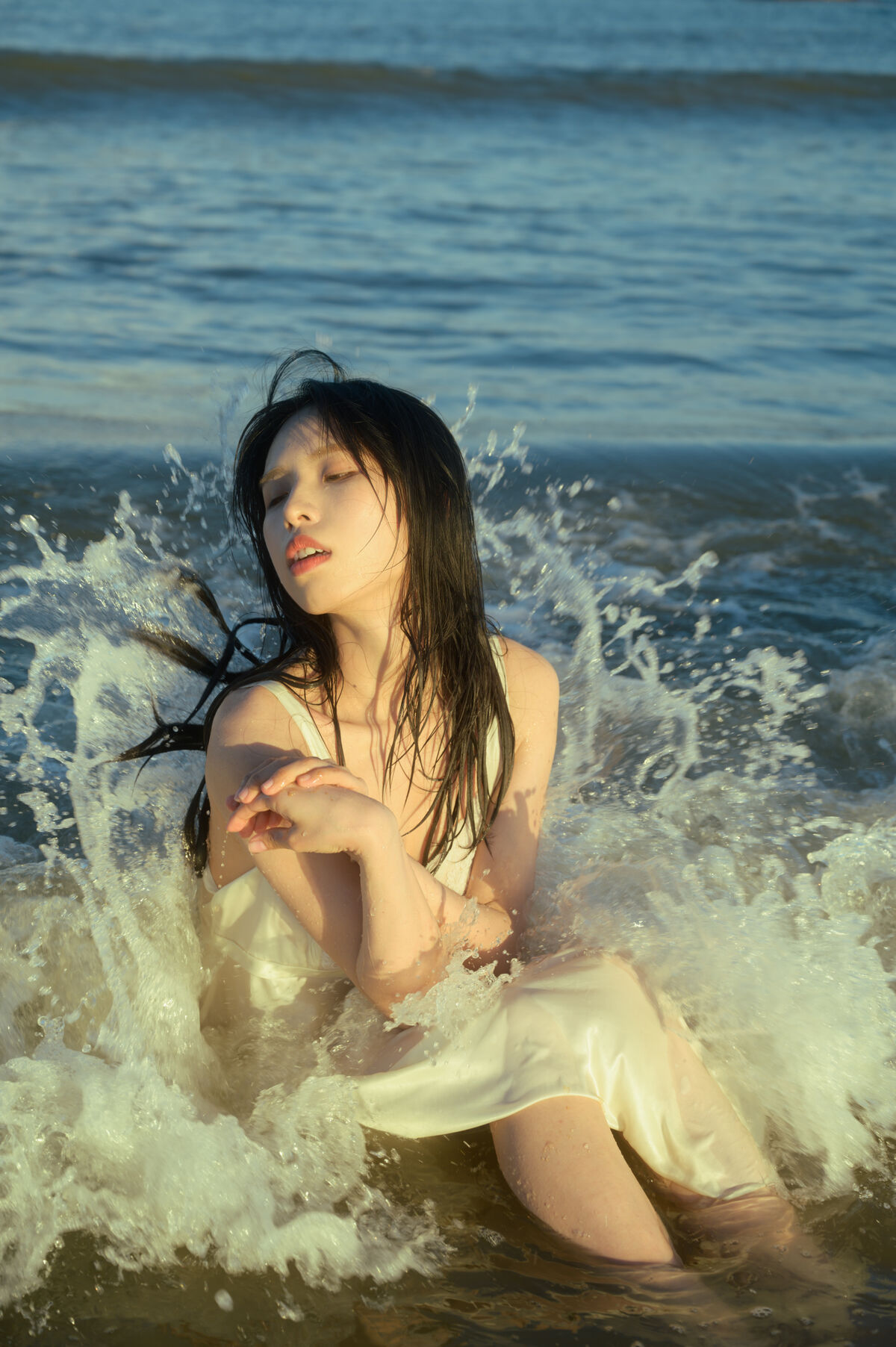 YiTuYu艺图语 Vol.10267 Bei Shang Tian Jiao