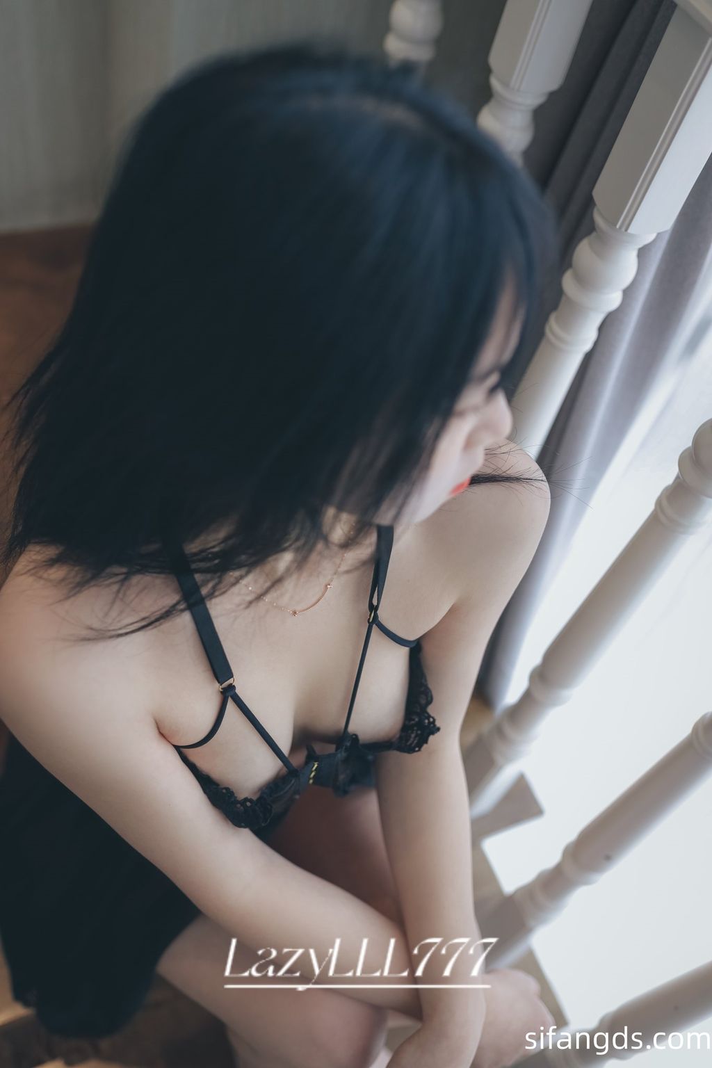 [OtherXXX] LazyLLL777(阿七)： 网红摄影师 全尺度唯美私拍