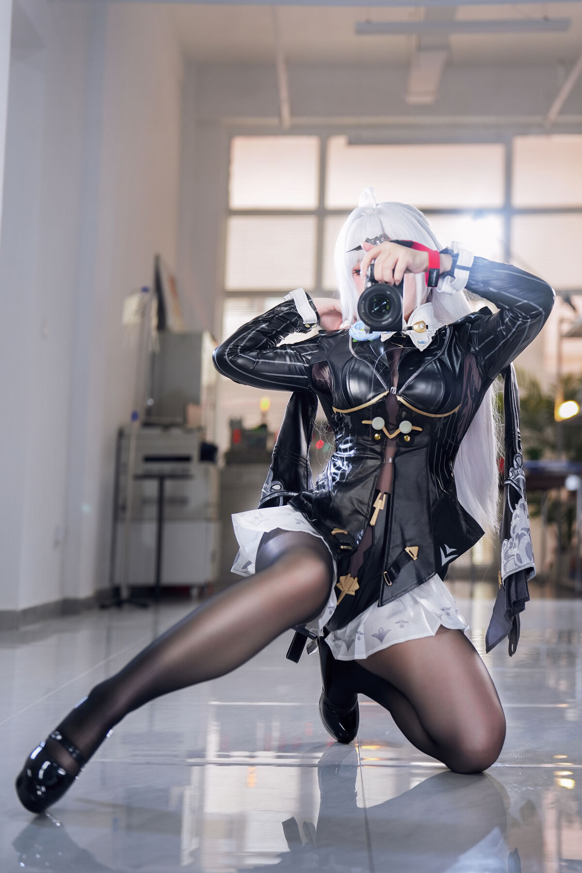 Coser@半半子 - 绝区零 儀玄師匠 墨形影踪