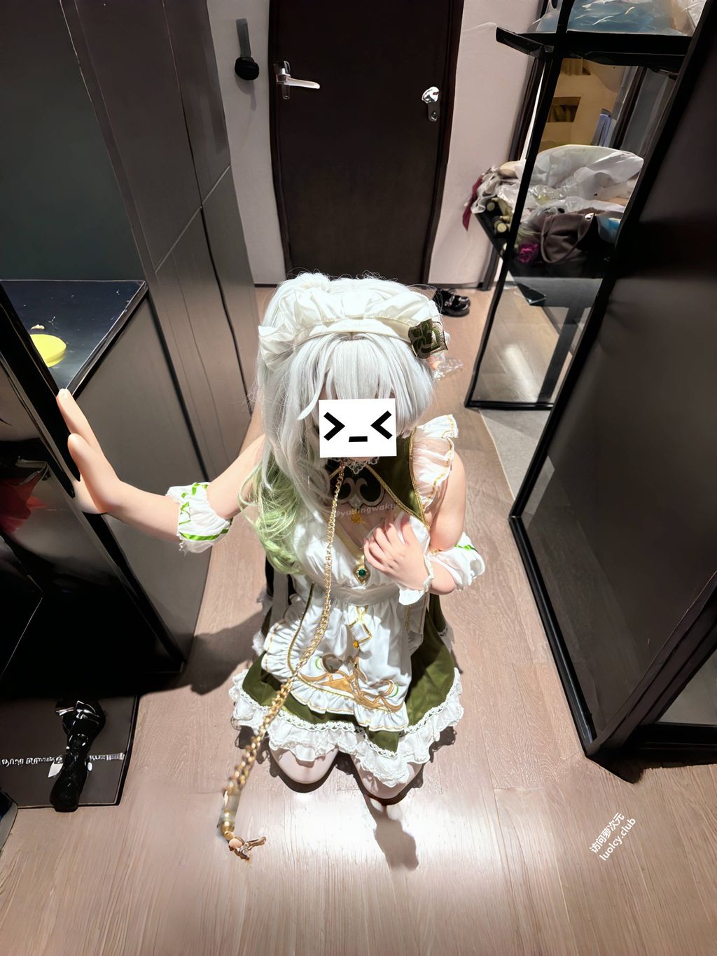[OtherXXX] 呆呆(小粉馒头)： Cos大奶白虎萝莉 极品福利姬