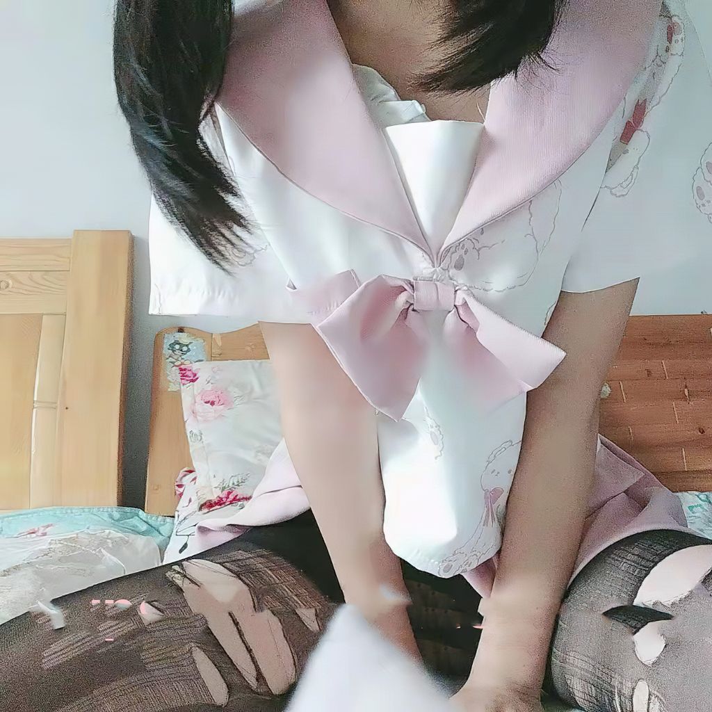 郑思瑶: 甜点小萝莉 原档收藏六安高中高二少女校花 132 郑思瑶: 甜点小萝莉 原档收藏六安高中高二少女校花