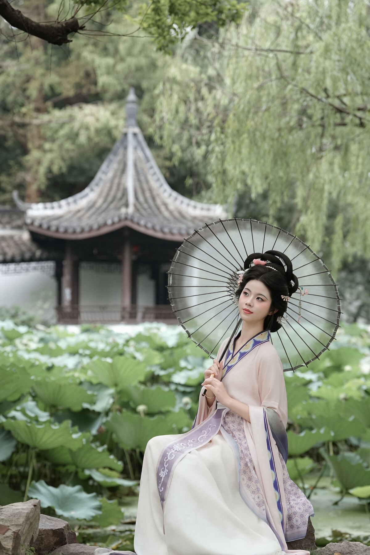 YiTuYu艺图语 Vol.10526 Qi Qi