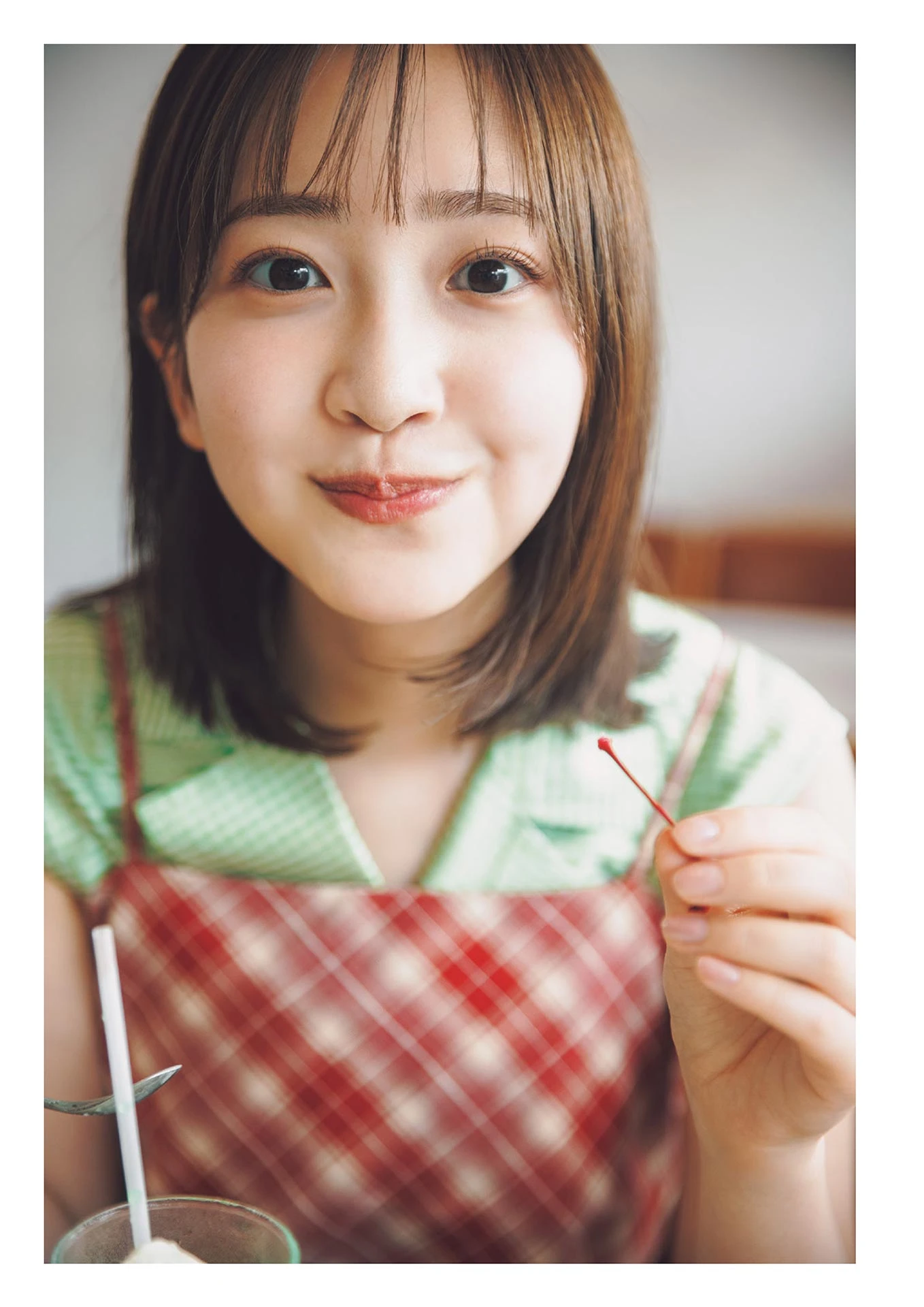塩釜菜那 南後杏子 大賀彩姫 岬なこ 地頭江音々, B.L.T. 2025.09 (ビー・エル・ティー 2025年9月号)