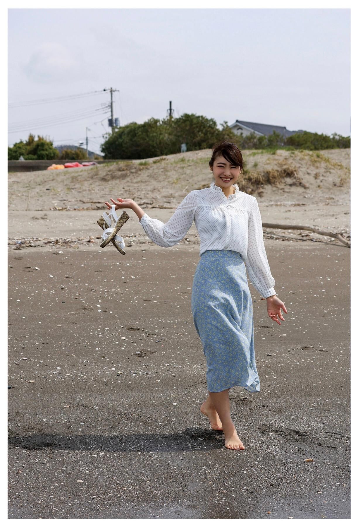 Yuuna Mitake 三岳ゆうな - 潮騒が聞こえる場所