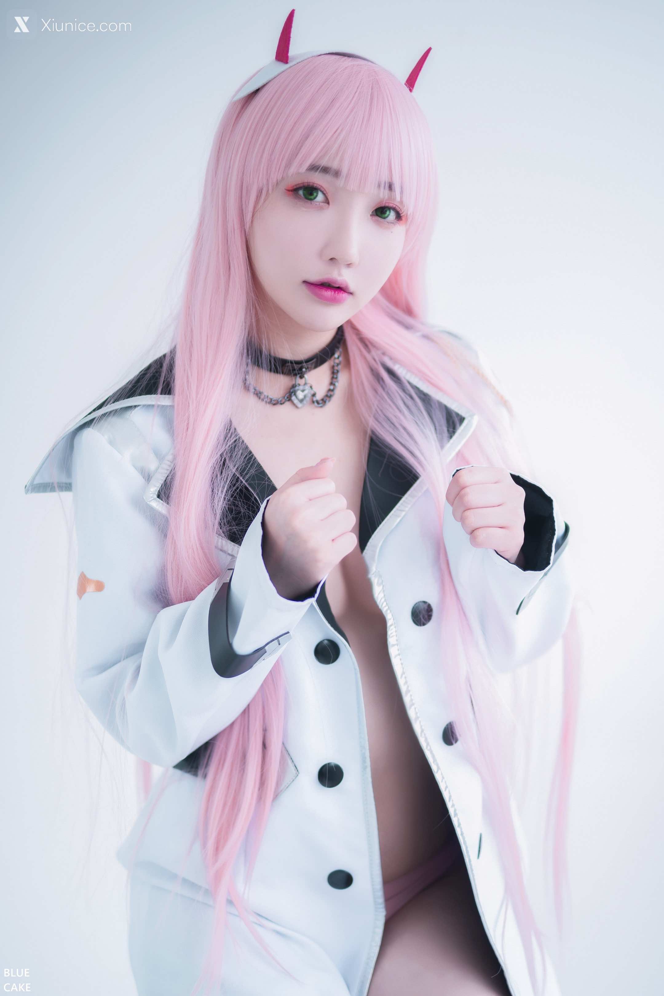 BLUECAKE Son Ye-Eun (손예은) – IN THE SEXXY 002 4K