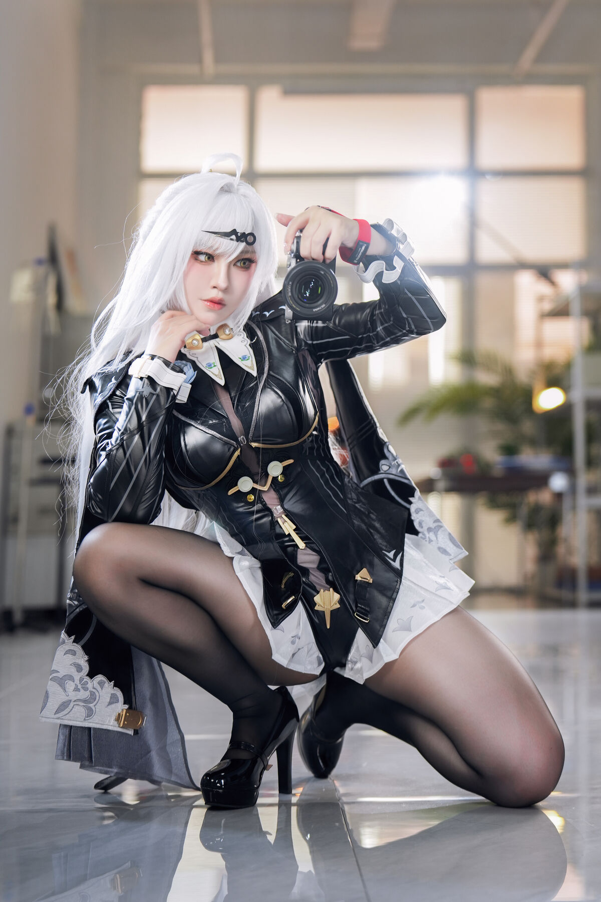 Coser@半半子 - 绝区零 儀玄師匠 墨形影踪