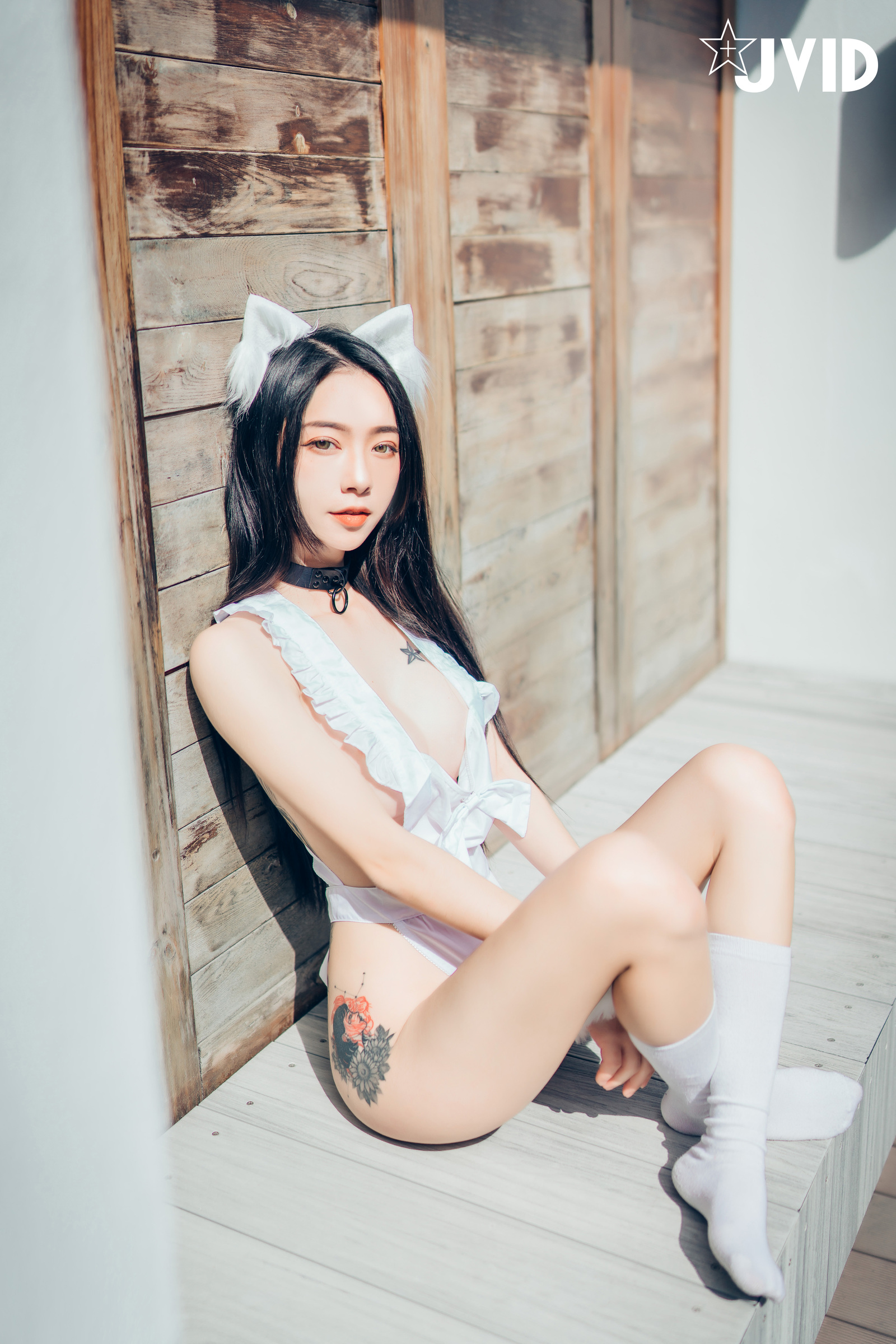 [JVID] 飘飘 – 猫娘女友-全真空死库水女仆-足控-激凸透点