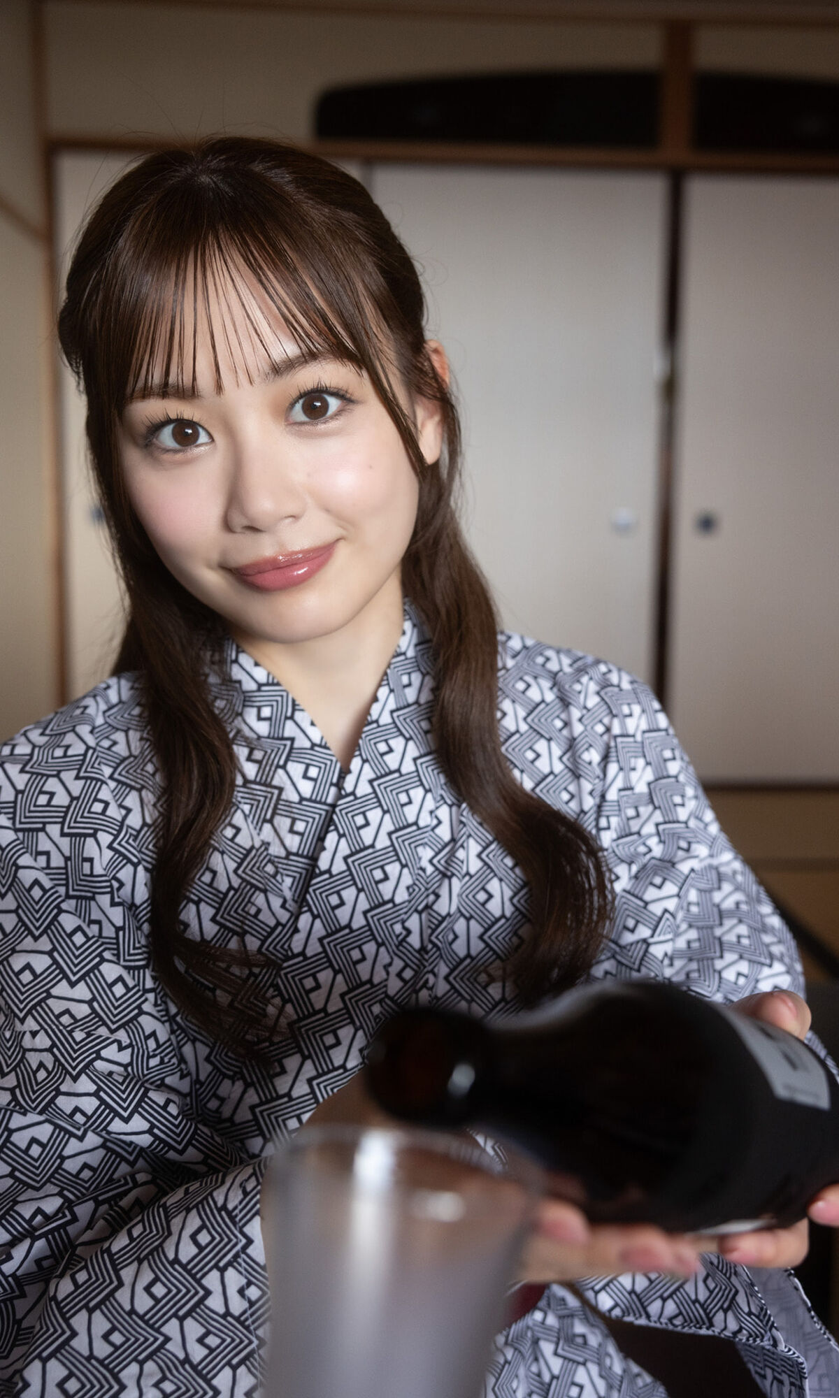 Kasumi Hasegawa 長谷川かすみ and Yui Ito 伊藤優衣 and Yuki Mizuhara 水原ゆき - デジタル限定