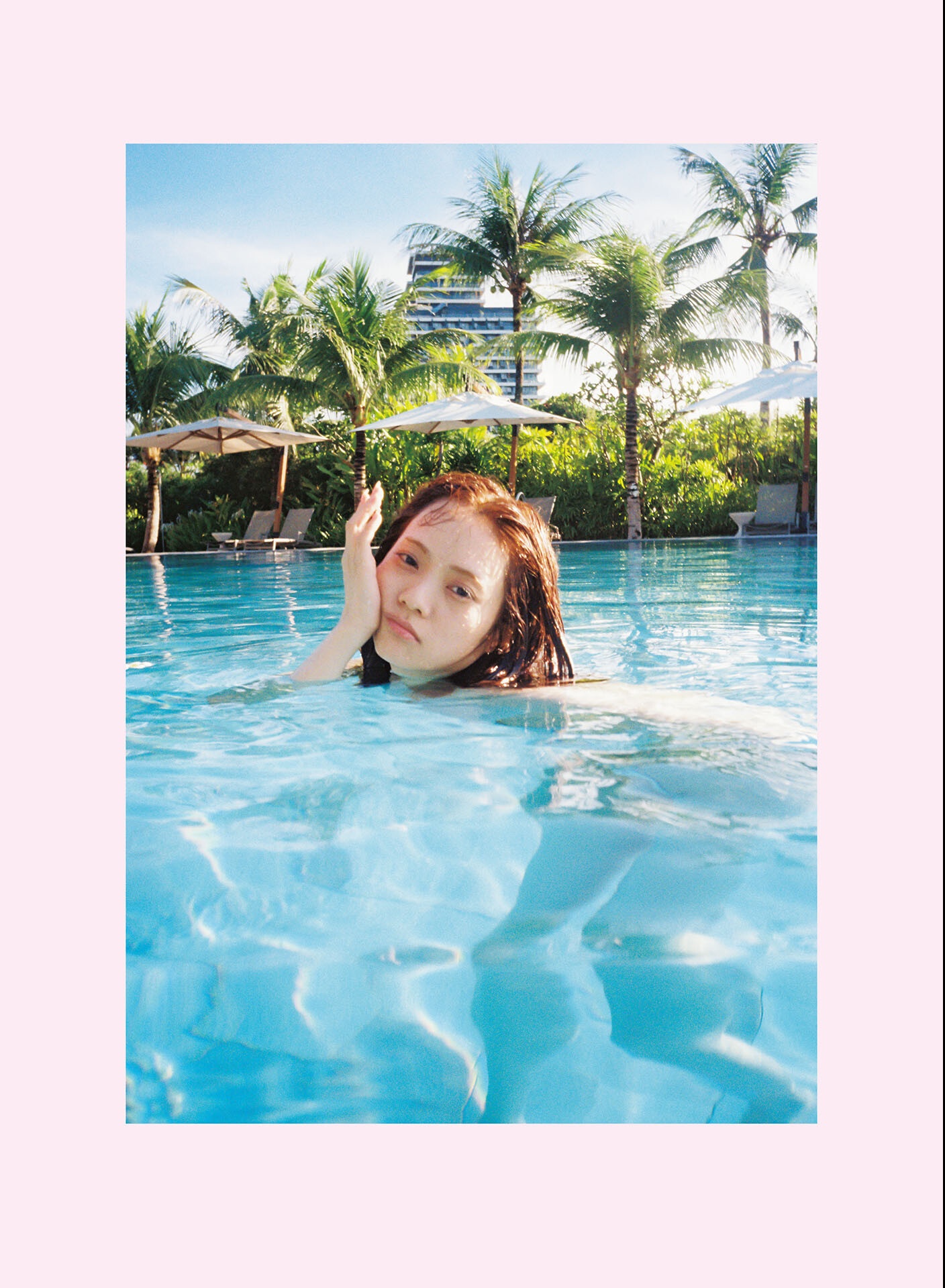 [Photobook] 宮田愛萌 Lilas【DMM限定アザーカット付き版】