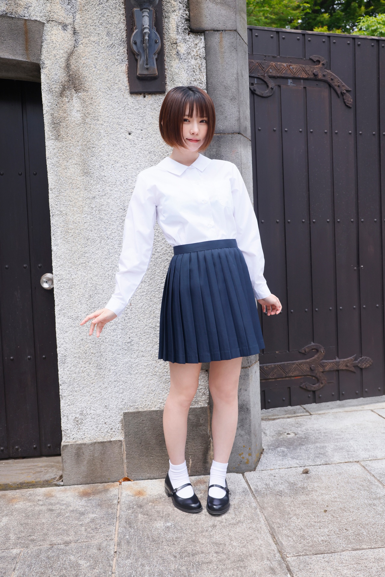 [Photobook] えなこ ヤングガンガンデジタル限定写真集「くぎ付け」