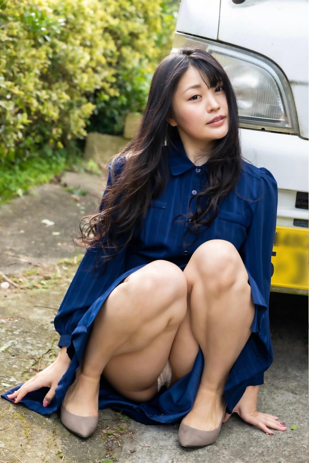 PANCHIRA - 全編制服パンチラ写真集 02