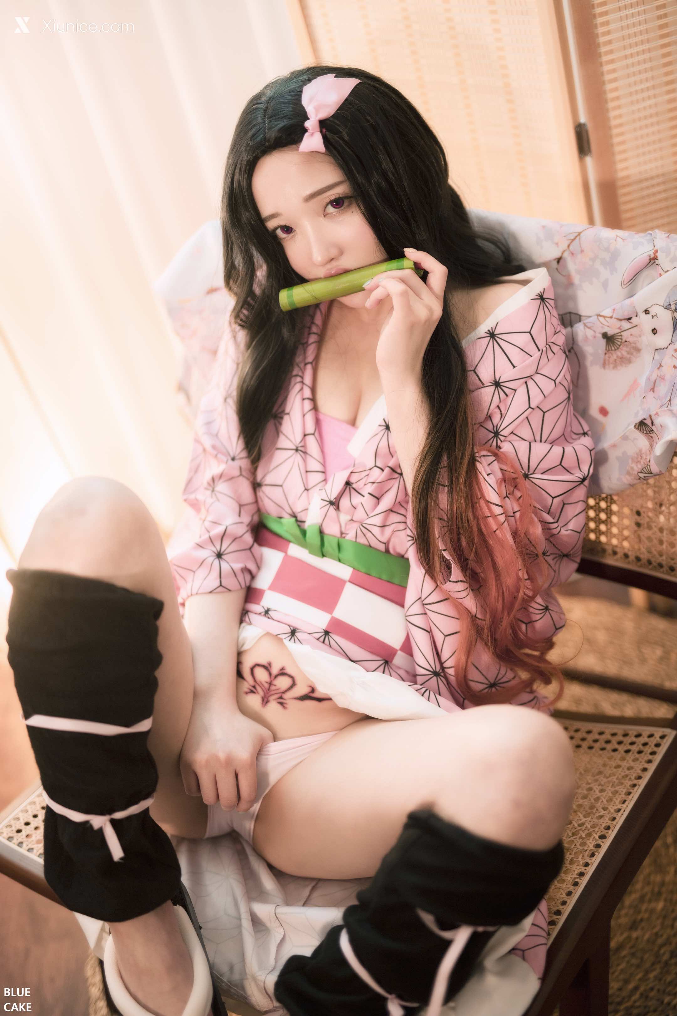 BLUECAKE Son Ye-Eun (손예은) – Pink Oni 4K