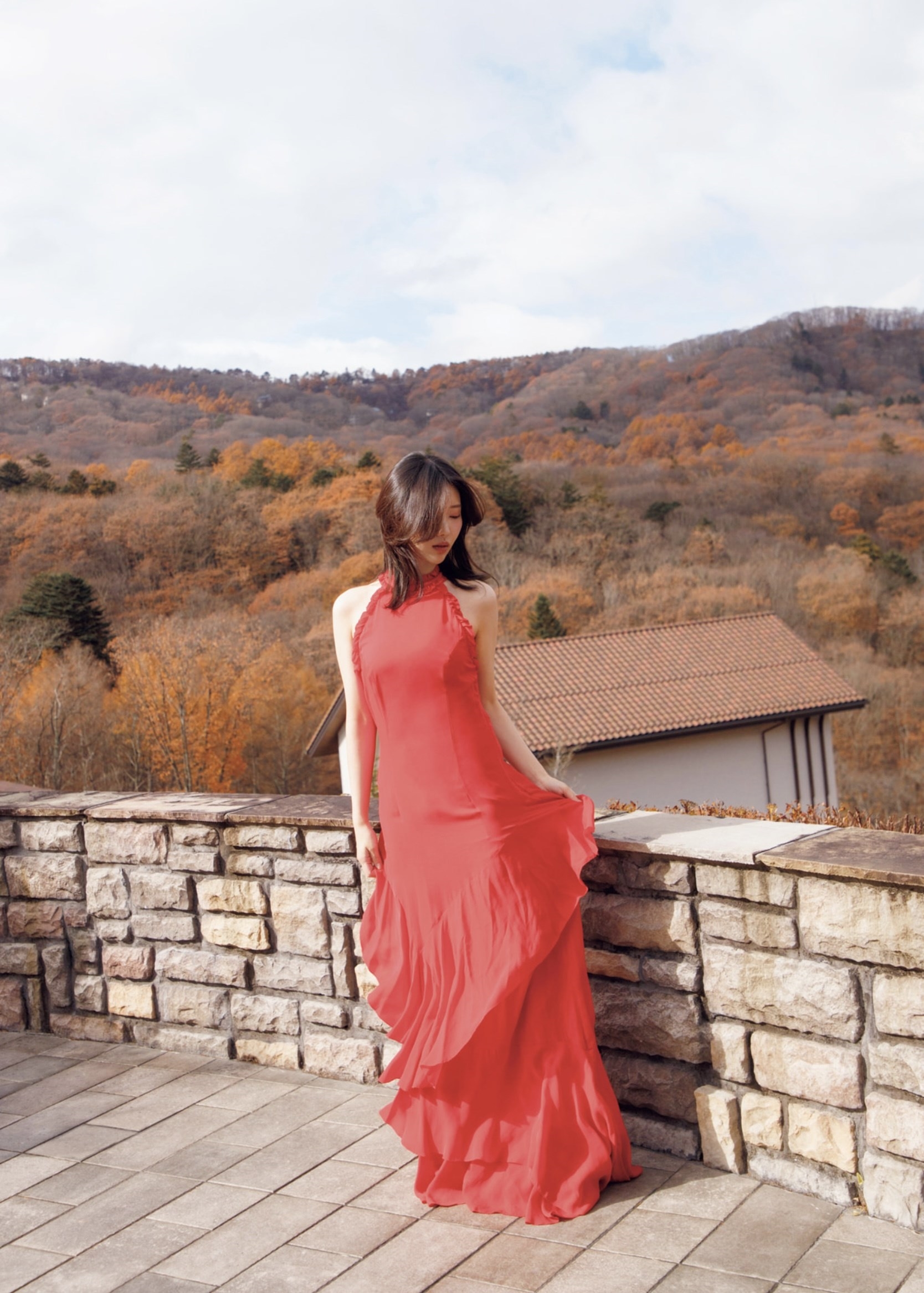 [Photobook] 志崎樺音1st写真集 unplugged