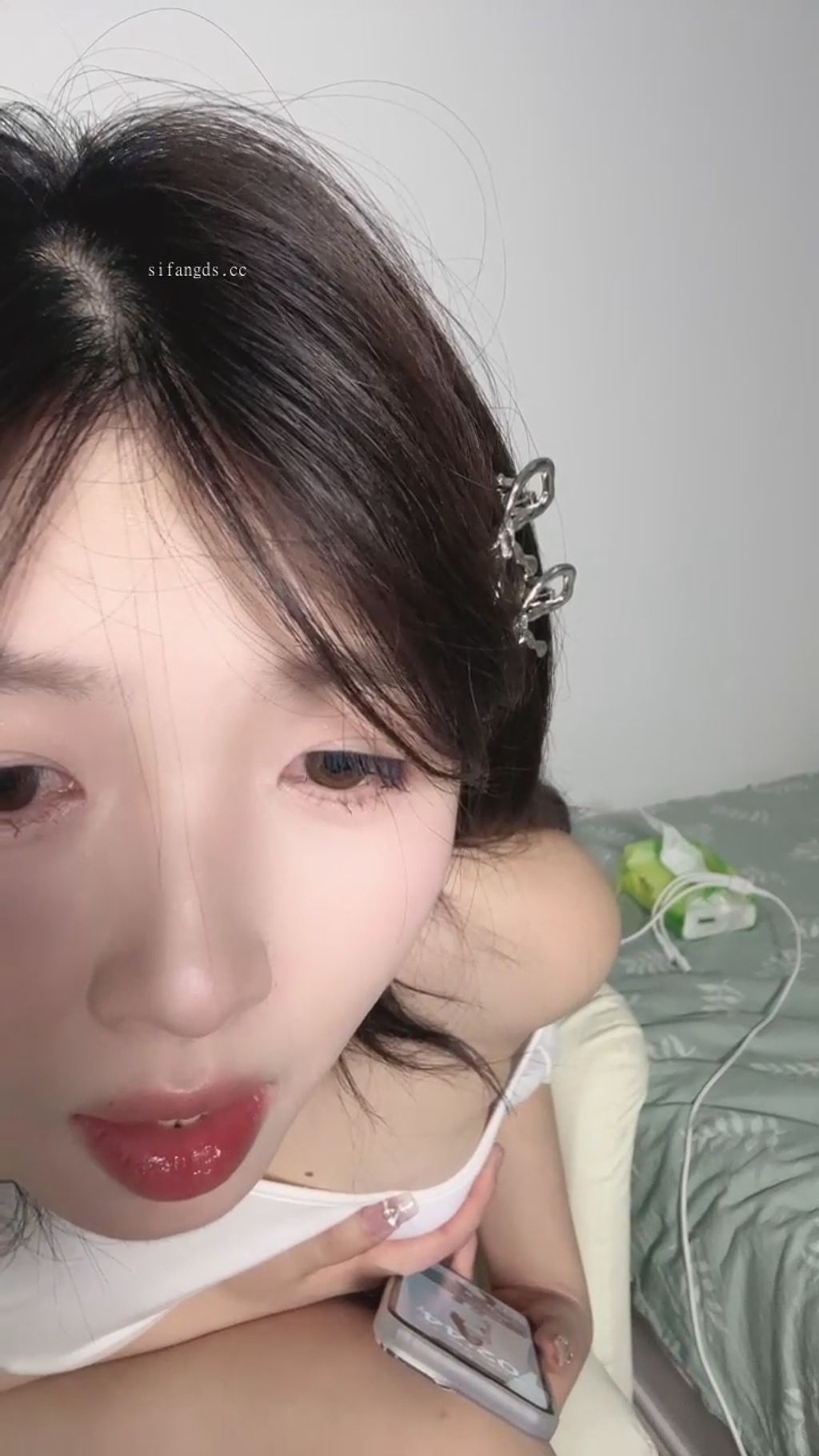 豆豆姐姐: 白月光女神 绝世容颜 全尺度私拍 50 豆豆姐姐: 白月光女神 绝世容颜 全尺度私拍