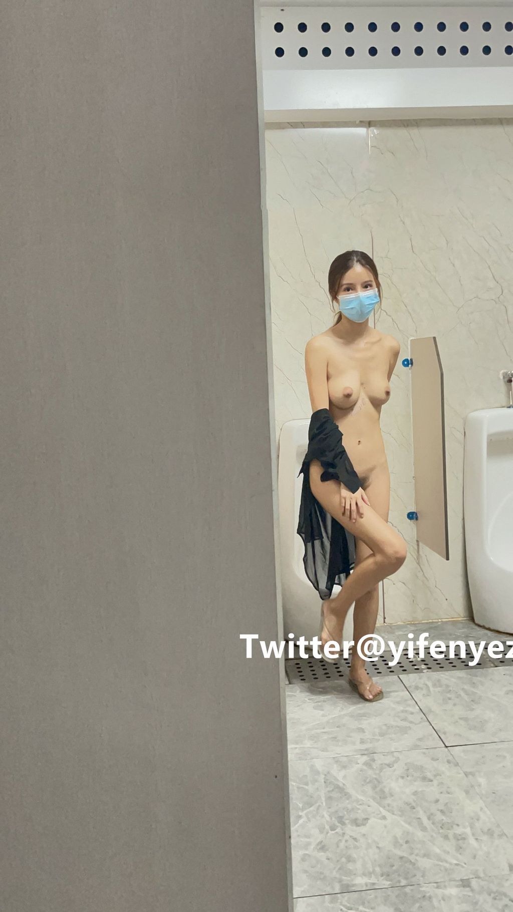 [OtherXXX] 一枫叶子： 人前露出极品露出合集