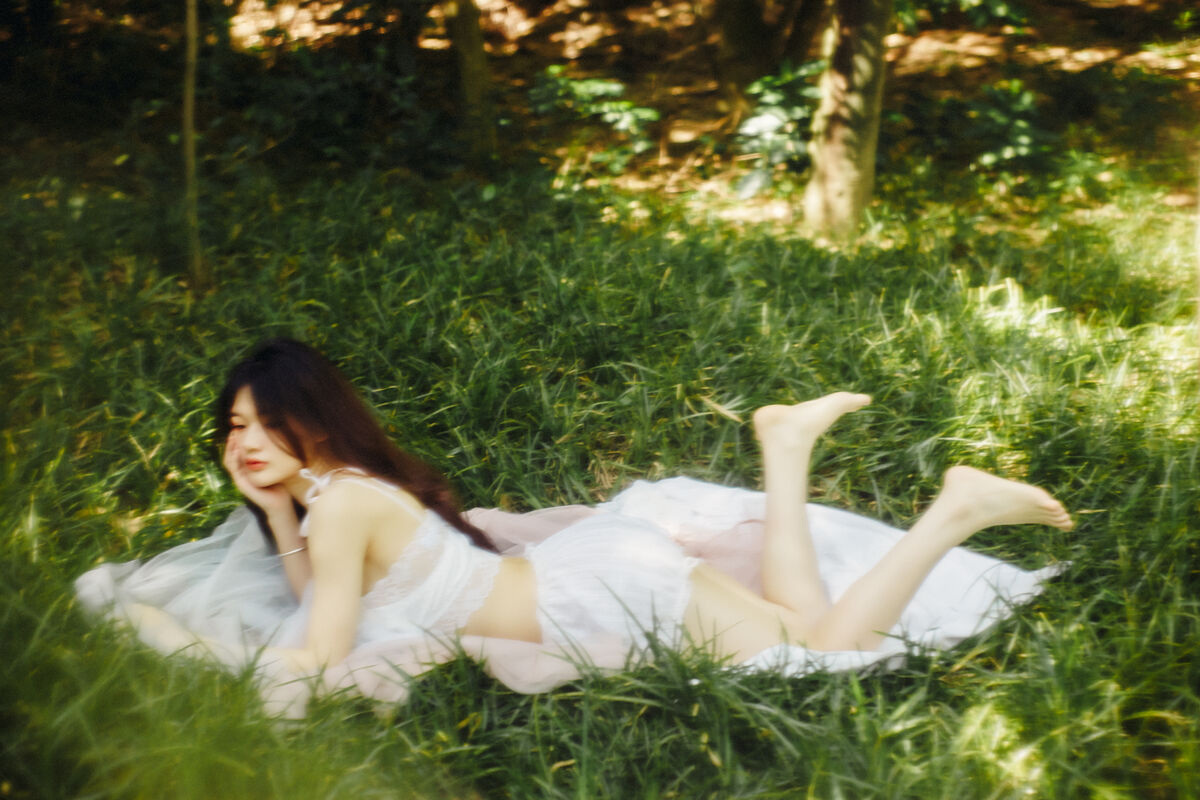 YiTuYu艺图语 Vol.9812 Dong Dong 9 YiTuYu艺图语 Vol.9812 Dong Dong