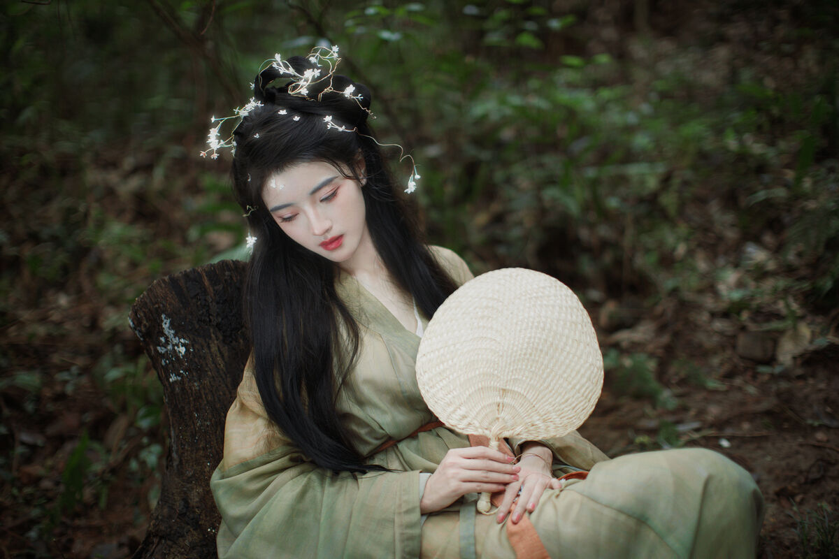 YiTuYu艺图语 Vol.9451 Dang Chu Jiao Ren Jia Xiao Tian Tian 2 YiTuYu艺图语 Vol.9451 Dang Chu Jiao Ren Jia Xiao Tian Tian