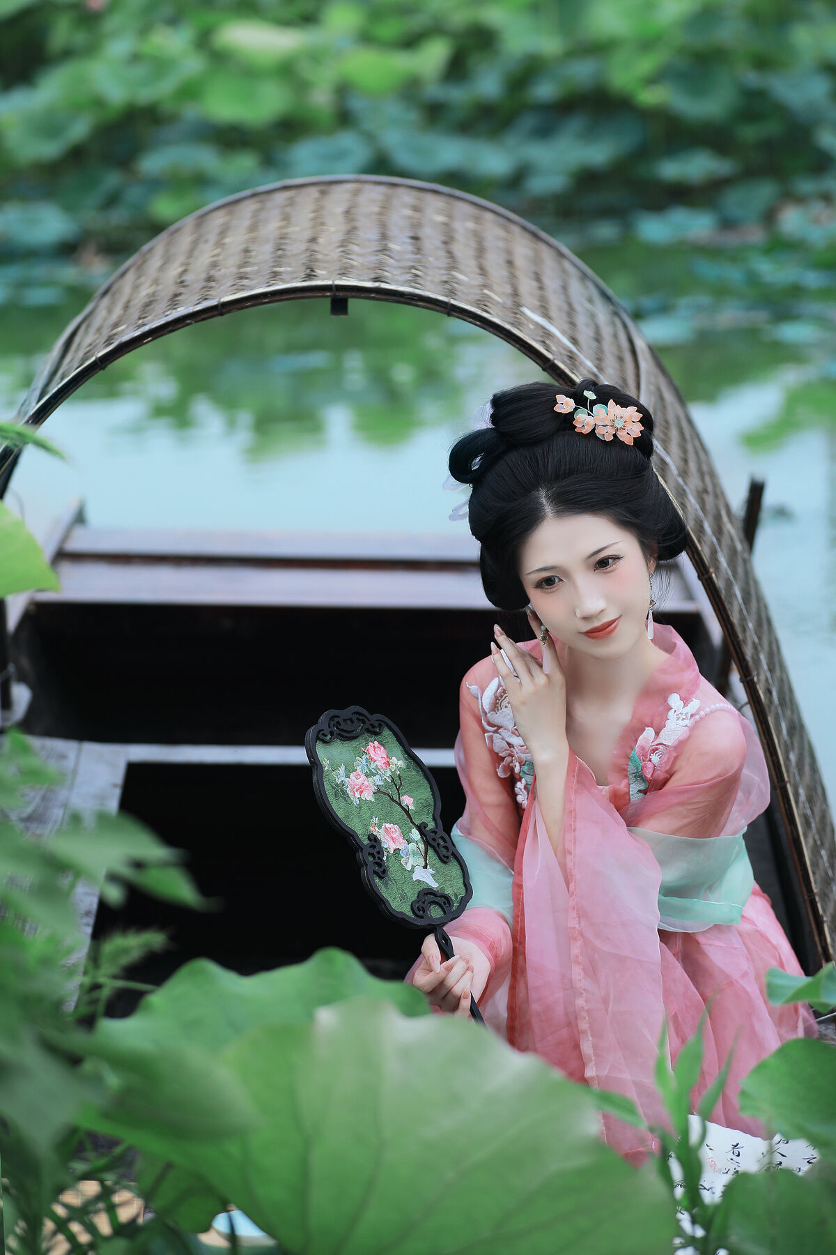 YiTuYu艺图语 Vol.9531 Bie Qiu Yue 2 YiTuYu艺图语 Vol.9531 Bie Qiu Yue