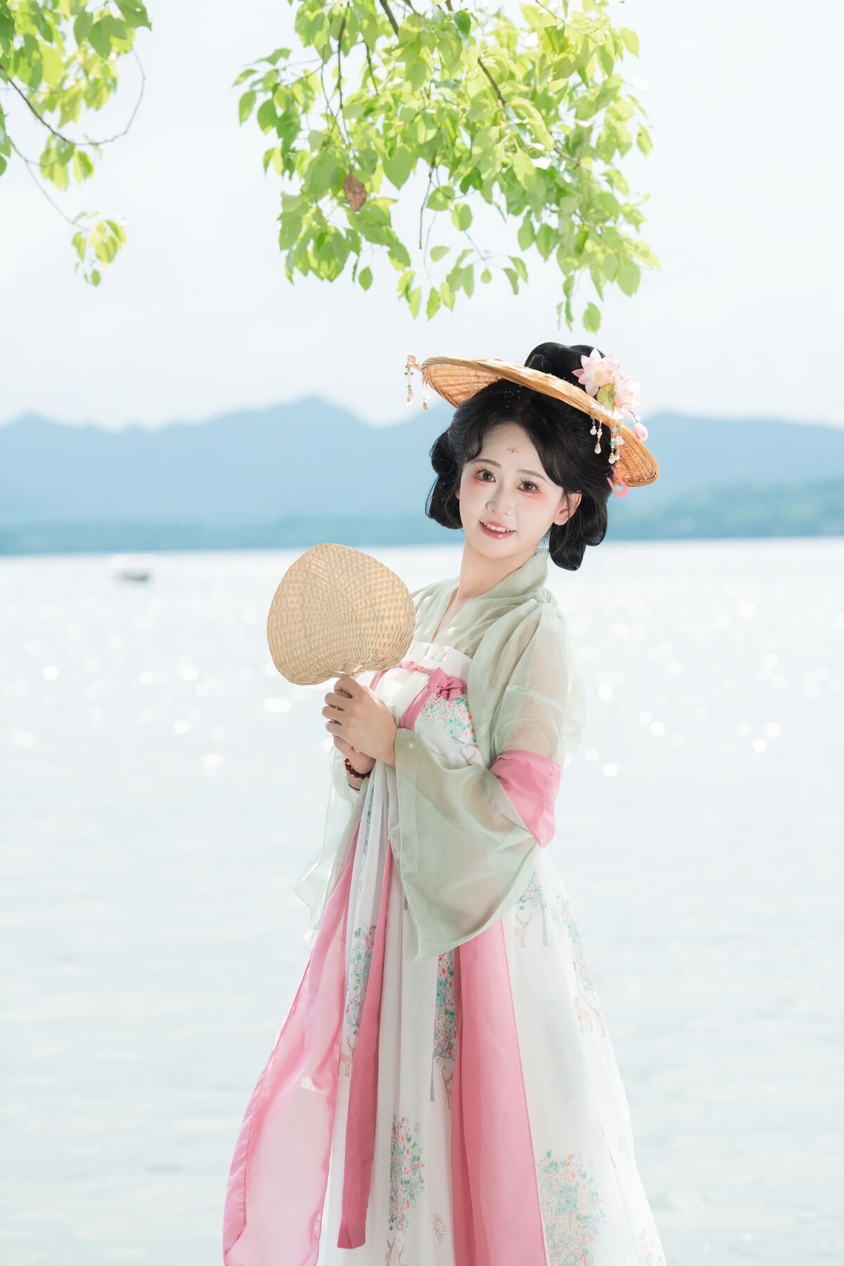 YiTuYu艺图语 Vol.9685 Jiao Yi Zhi Sui Sui 2 YiTuYu艺图语 Vol.9685 Jiao Yi Zhi Sui Sui