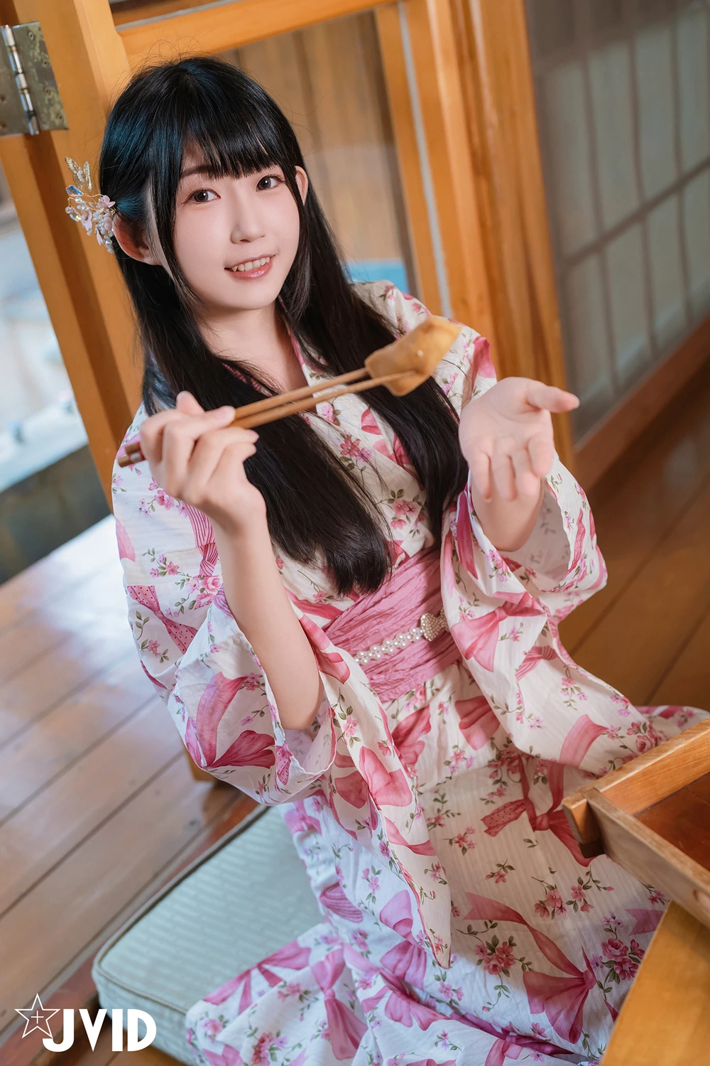 JVID 肉包Mini – 美乳人體盛 Set.02 2 JVID 肉包Mini – 美乳人體盛 Set.02