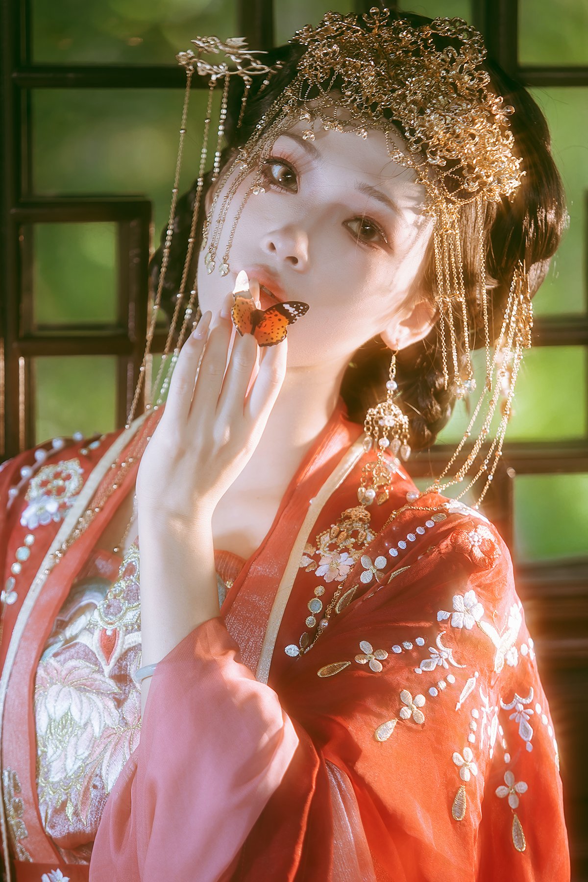 YiTuYu艺图语 Vol.10622 Yi Ming
