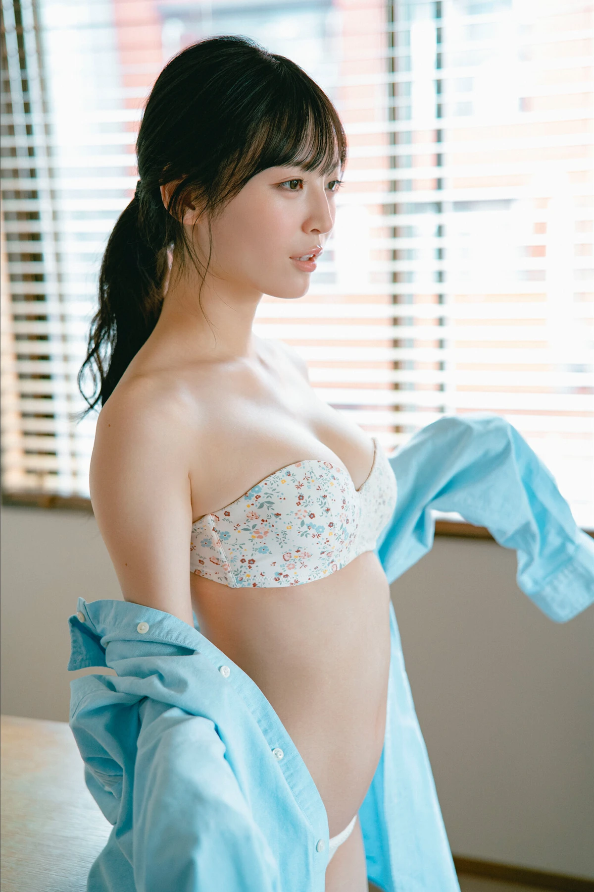 Yura Yura 由良ゆら – FRIDAYデジタル写真集 「Sweet Swaying」 4 Yura Yura 由良ゆら – FRIDAYデジタル写真集 「Sweet Swaying」
