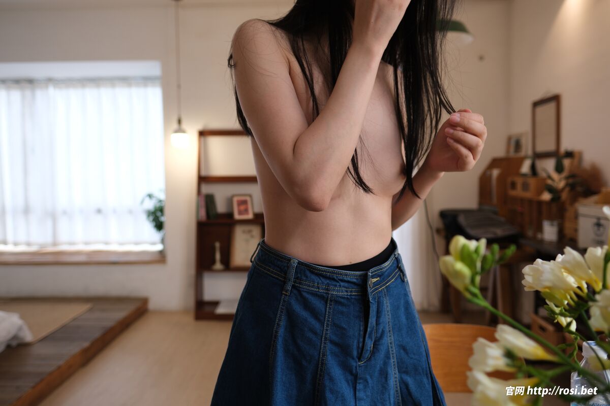 ROSI写真 2025.10.27 No.5075 Part01 16 ROSI写真 2025.10.27 No.5075 Part01