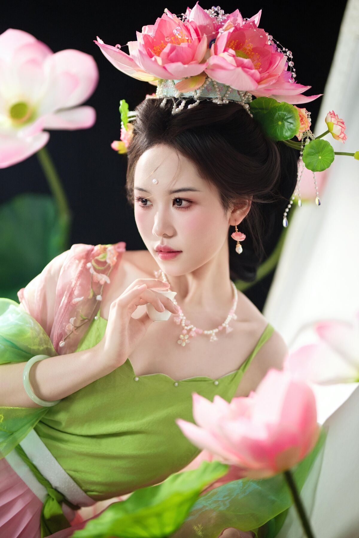 YiTuYu艺图语 Vol.9847 Han Han Ting 2 YiTuYu艺图语 Vol.9847 Han Han Ting