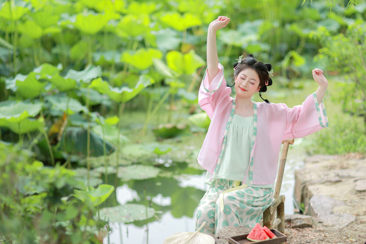 YiTuYu艺图语 Vol.9841 Xiao Mao Yu Gan 2 YiTuYu艺图语 Vol.9841 Xiao Mao Yu Gan