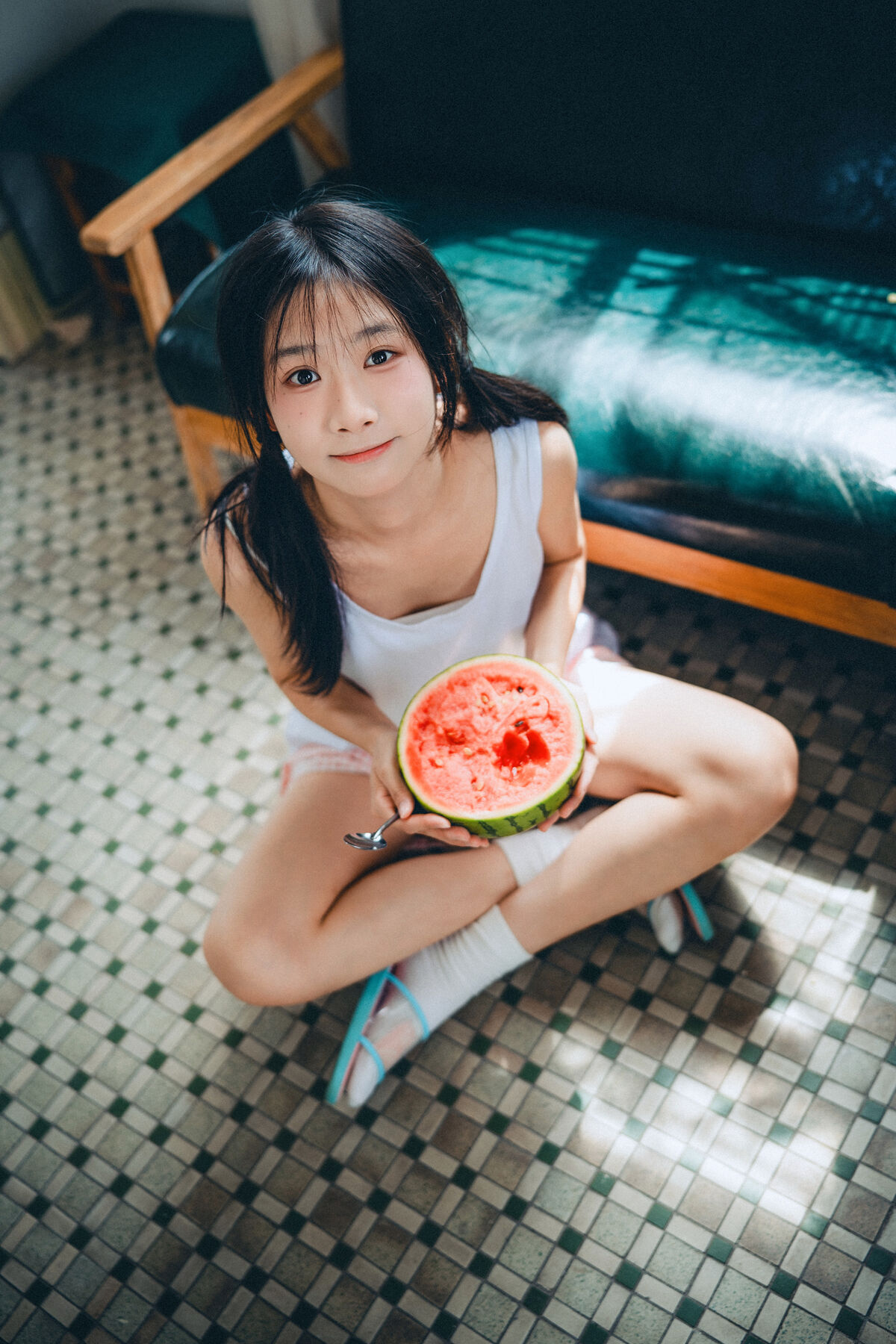 YiTuYu艺图语 Vol.9690 Le Le Le 2 YiTuYu艺图语 Vol.9690 Le Le Le