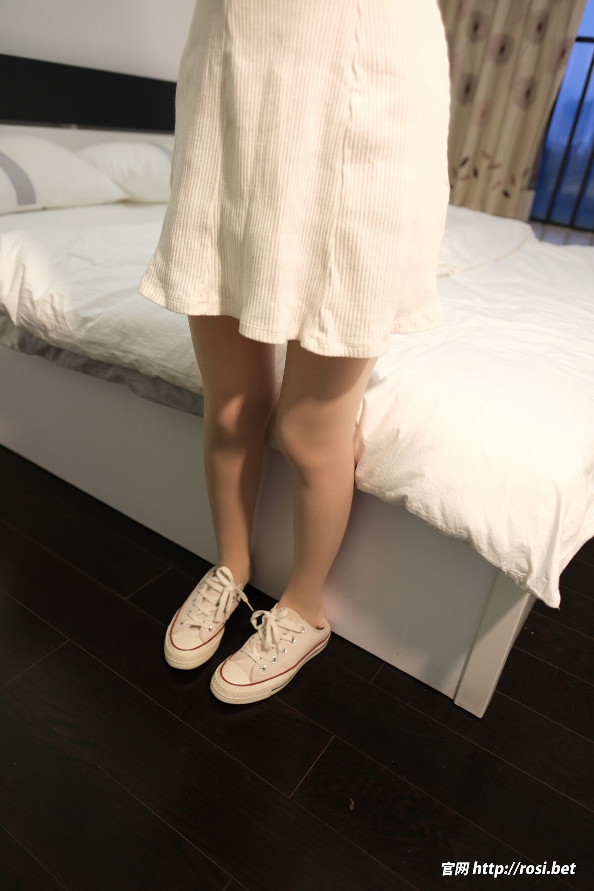ROSI写真 2025.12.14 No.5123 Part01 4 ROSI写真 2025.12.14 No.5123 Part01