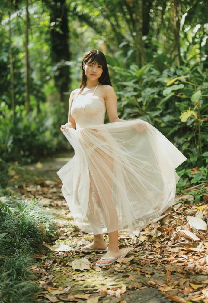 南みゆか 90㎝パイパイの水着グラビア画像! 29 南みゆか 90㎝パイパイの水着グラビア画像!