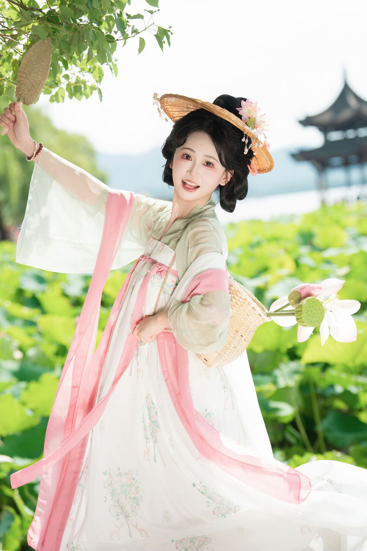 YiTuYu艺图语 Vol.9685 Jiao Yi Zhi Sui Sui 3 YiTuYu艺图语 Vol.9685 Jiao Yi Zhi Sui Sui