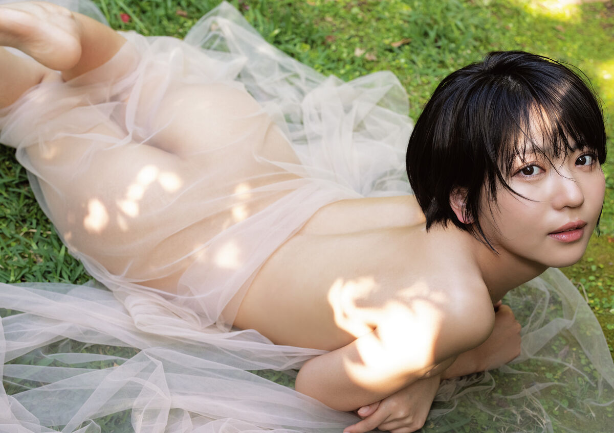 JP Moeka Sasaki 佐々木萌香 - ファースト写真集 いちばん 18 JP Moeka Sasaki 佐々木萌香 - ファースト写真集 いちばん