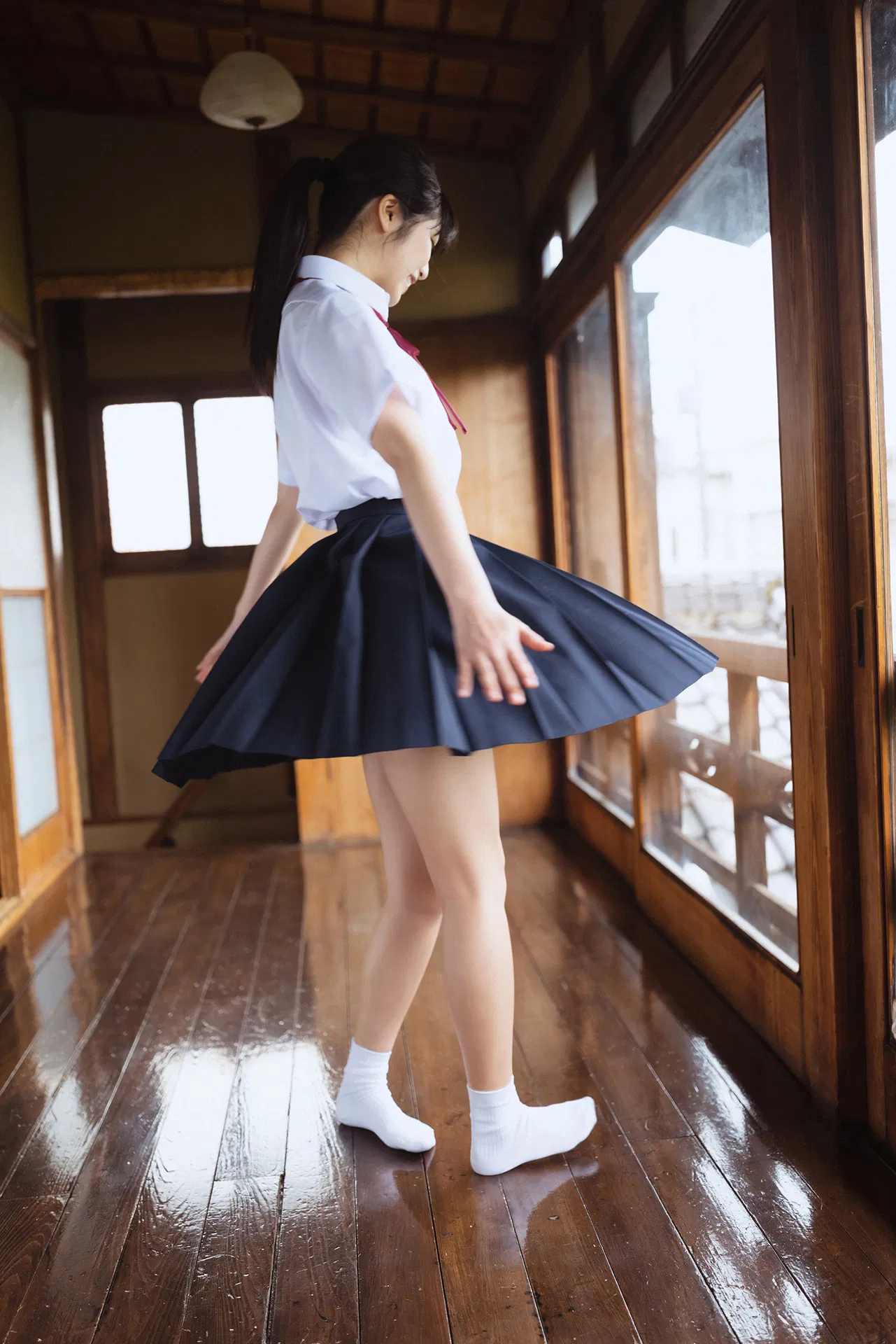 Platinum FLASHデジタル写真集 吉田莉桜 移ろいゆくは、花の如し 20 Platinum FLASHデジタル写真集 吉田莉桜 移ろいゆくは、花の如し