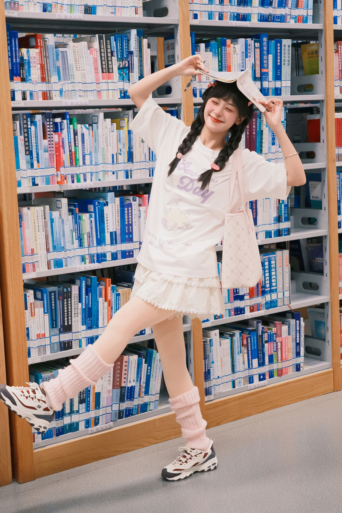 YiTuYu艺图语 Vol.9550 Xia Yu Xiao Nian 3 YiTuYu艺图语 Vol.9550 Xia Yu Xiao Nian