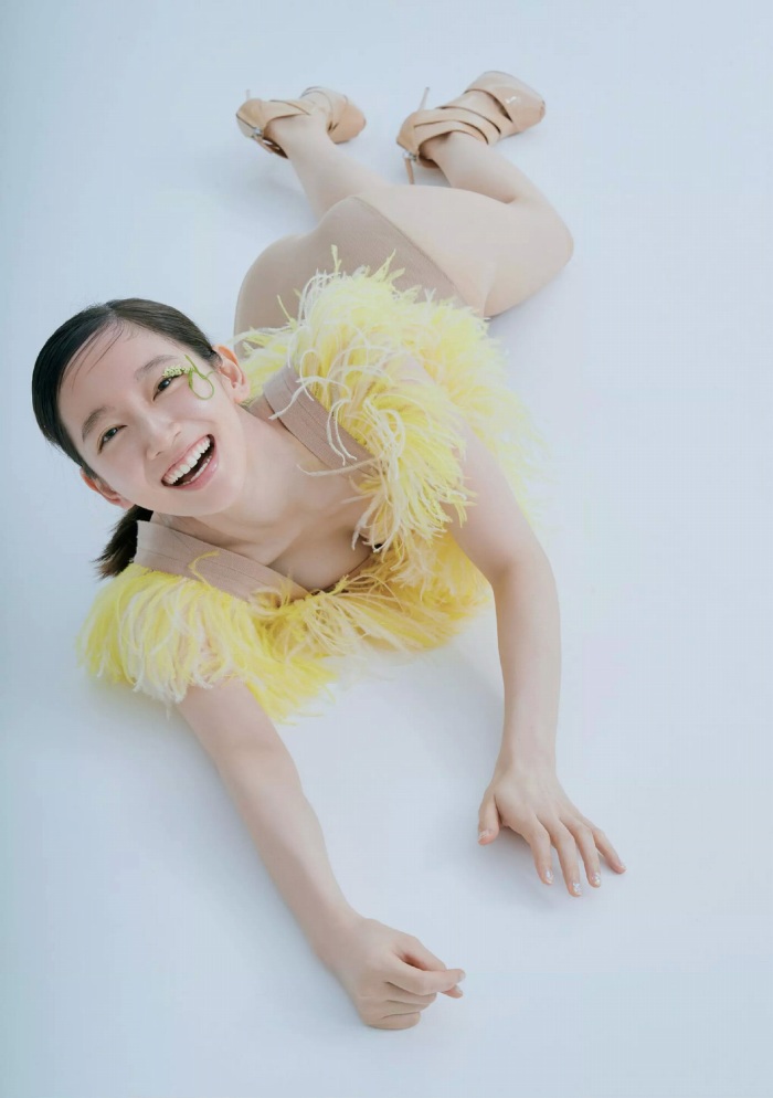 吉岡里帆 Dカップボインの水着グラビア画像! 19 吉岡里帆 Dカップボインの水着グラビア画像!