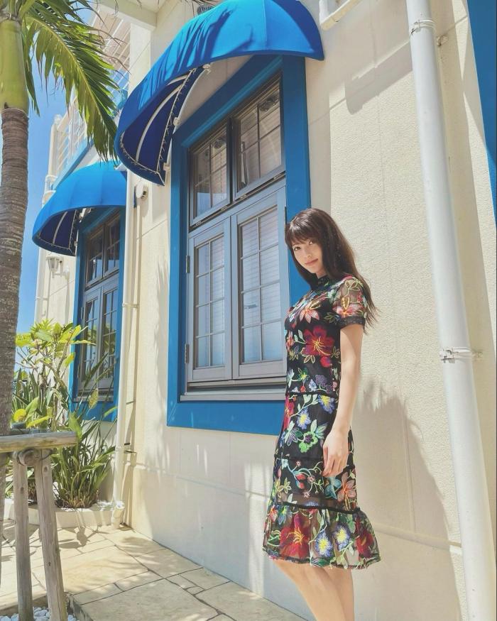 南里美希 美人で美脚モデルの水着グラビア画像! 13 南里美希 美人で美脚モデルの水着グラビア画像!
