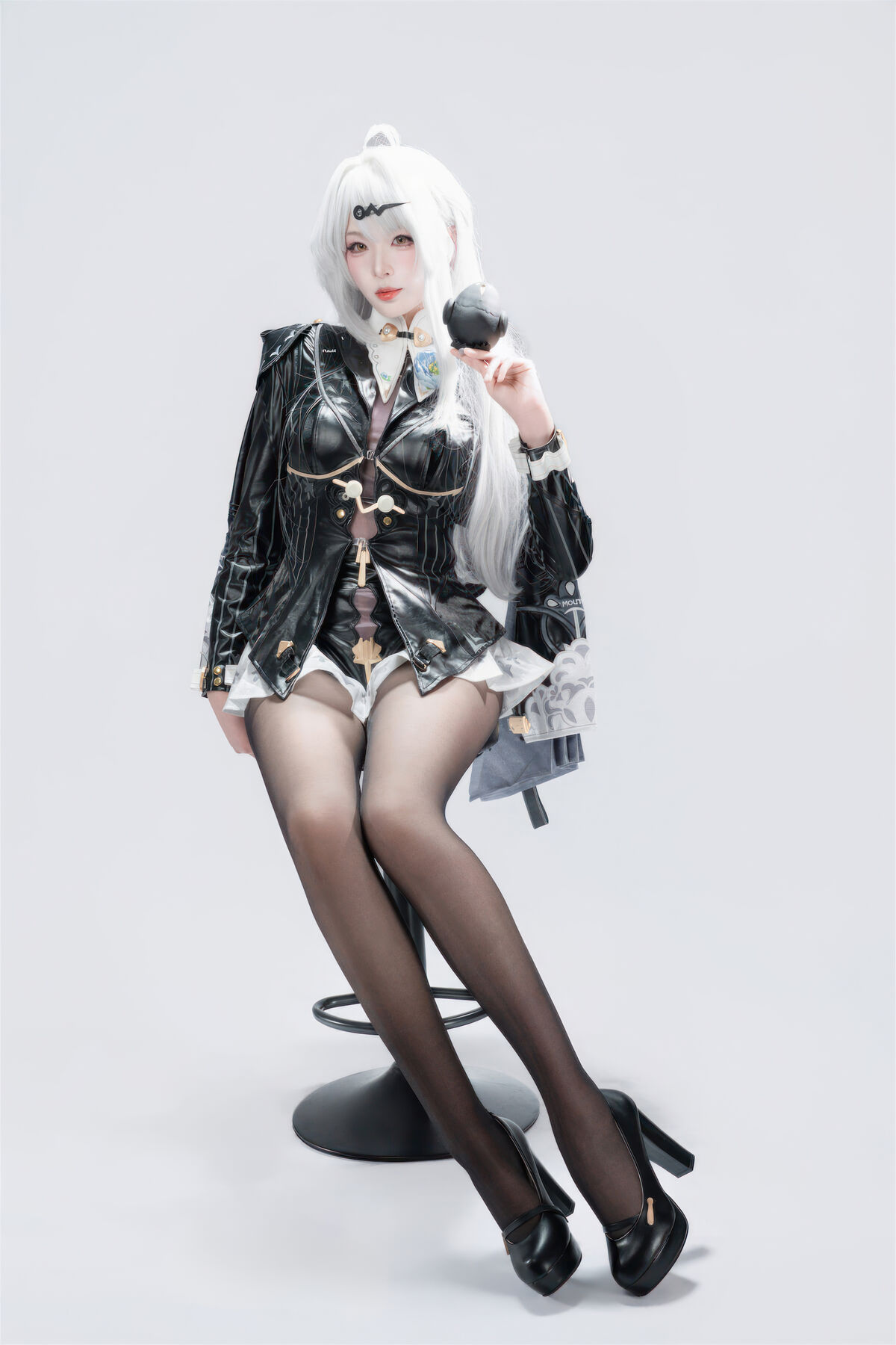 Coser@轩萧学姐 - 绝区零 仪玄-墨形影踪 Part01 12 Coser@轩萧学姐 - 绝区零 仪玄-墨形影踪 Part01