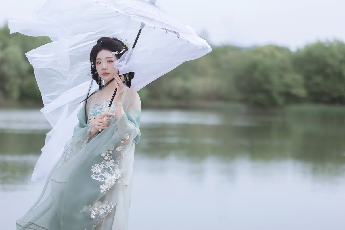 YiTuYu艺图语 Vol.9830 Shi Nan Yuan Bu Shi Zhou 14 YiTuYu艺图语 Vol.9830 Shi Nan Yuan Bu Shi Zhou