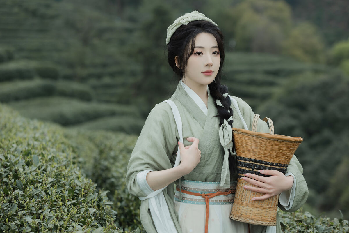 YiTuYu艺图语 Vol.9791 Shi Nan Yuan Bu Shi Zhou 25 YiTuYu艺图语 Vol.9791 Shi Nan Yuan Bu Shi Zhou