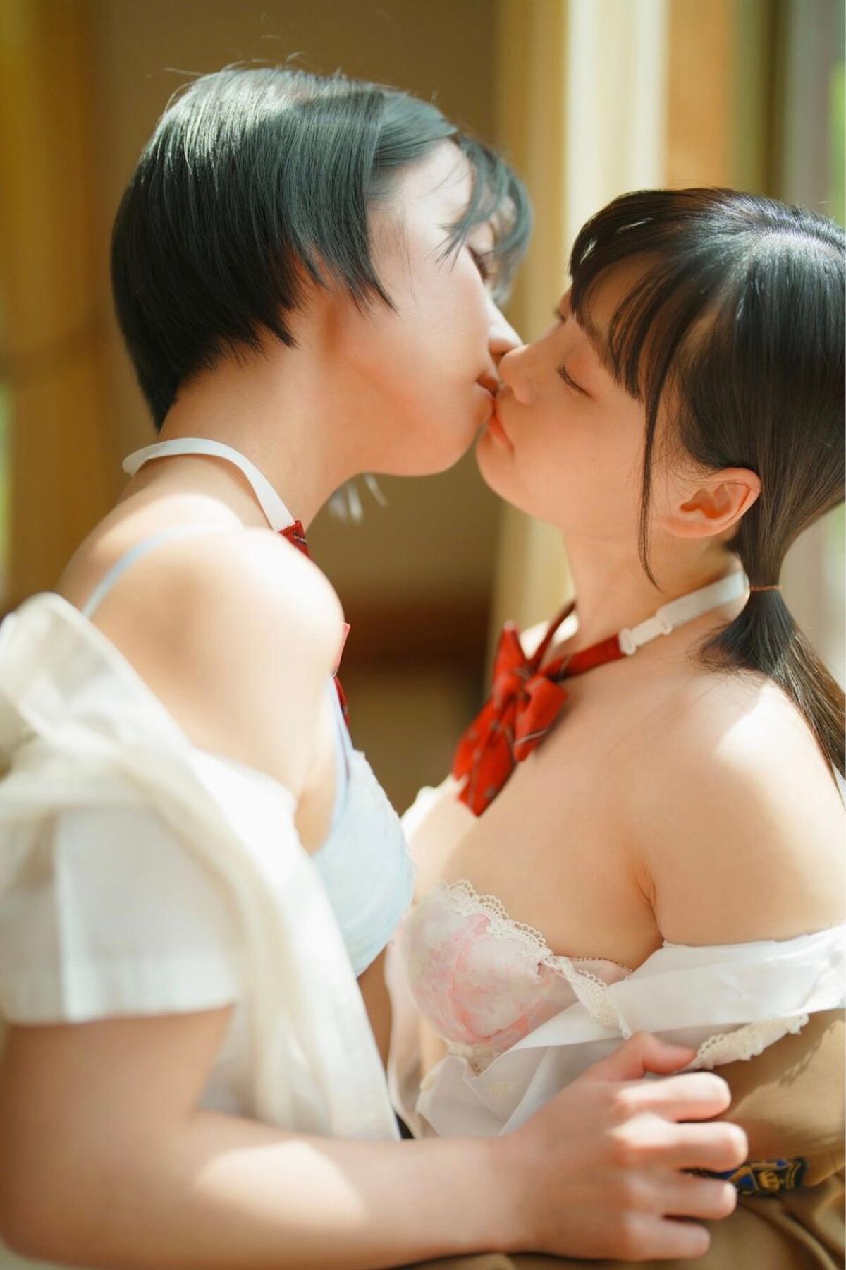 JP Kanon Urara 花音うらら And Monami Suzu もなみ鈴 – Beautiful World