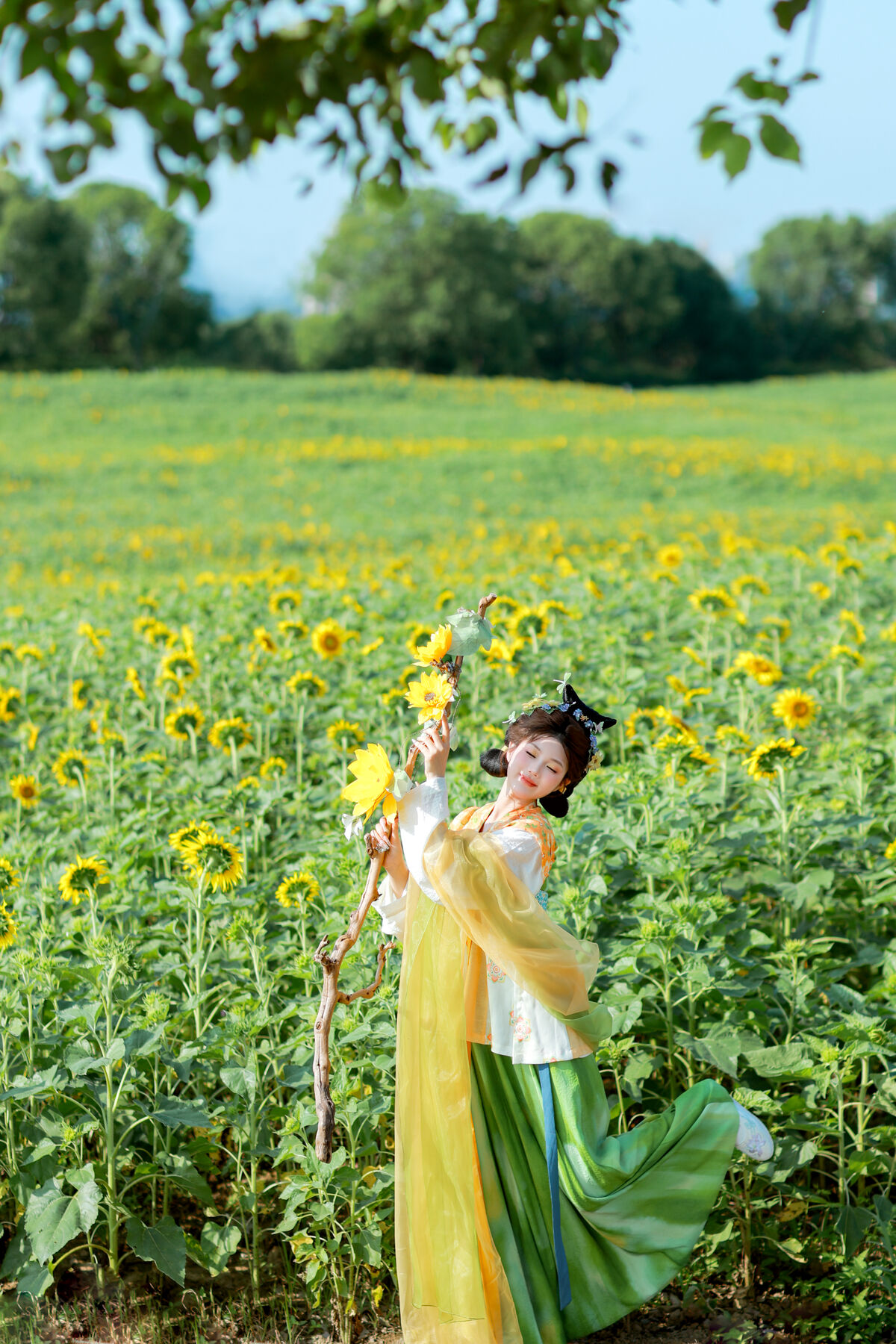 YiTuYu艺图语 Vol.9589 Dai Dai Bu Xiang Fei 4 YiTuYu艺图语 Vol.9589 Dai Dai Bu Xiang Fei