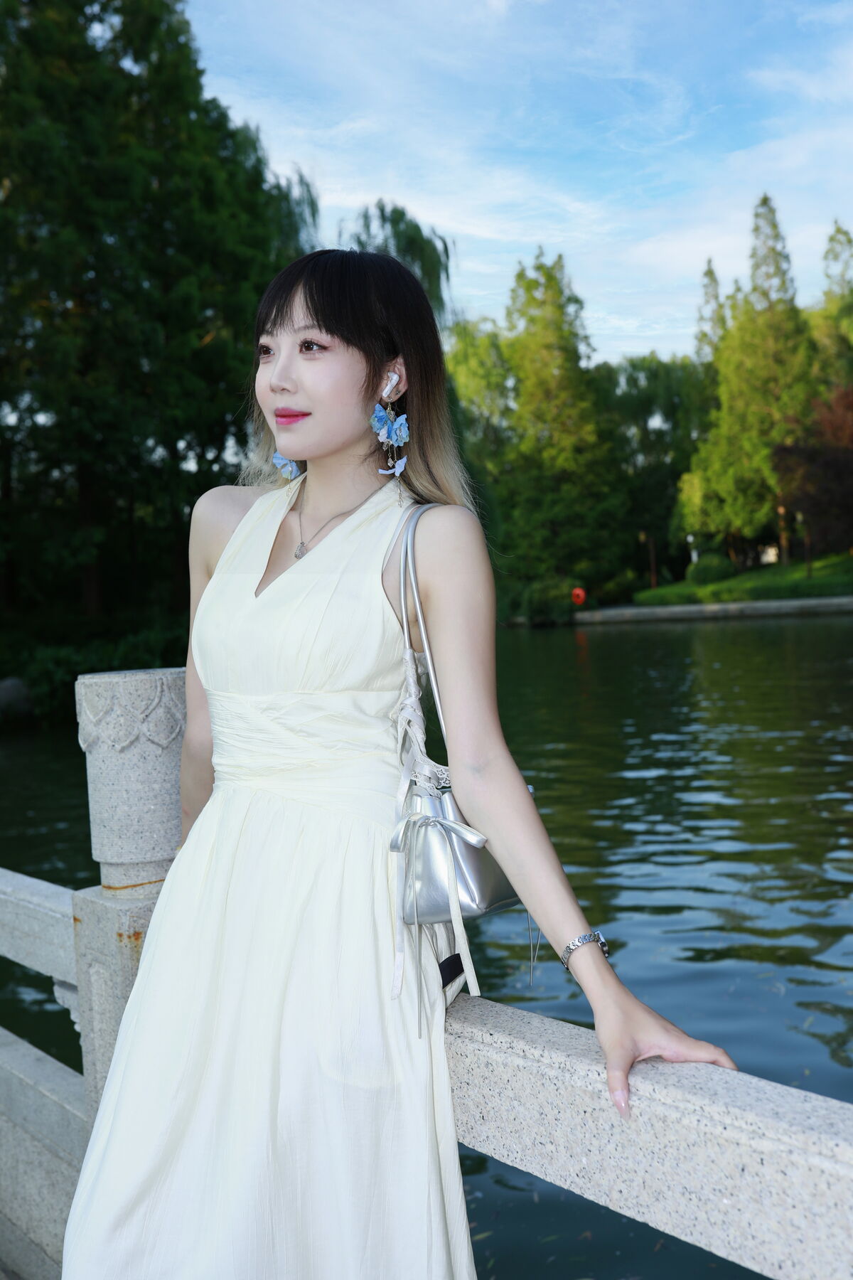 YiTuYu艺图语 Vol.9758 Qiu Shui 13 YiTuYu艺图语 Vol.9758 Qiu Shui